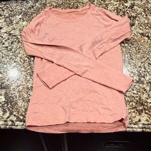 Lululemon long sleeve swiftly tech in Savana pink size 6
